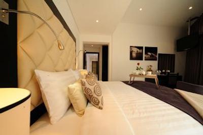 هتل آپارتمان آئوریس مترو سنترال