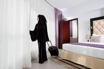 هتل آپارتمان آئوریس مترو سنترال