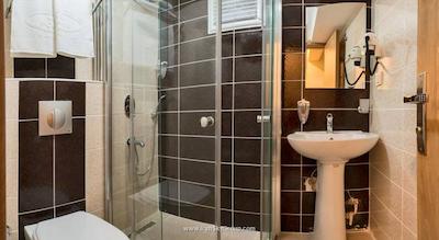 پولانین هتل