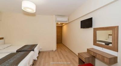 پولانین هتل