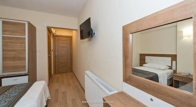 پولانین هتل