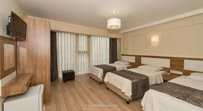 پولانین هتل