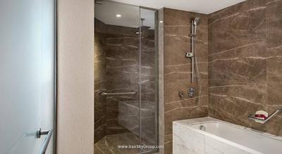 کراون پلازا فلوریا استانبول