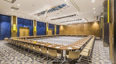 کراون پلازا فلوریا استانبول