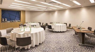 کراون پلازا فلوریا استانبول