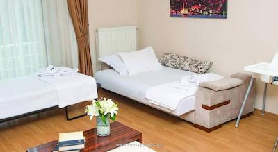 بلووی هتل رزیدنس