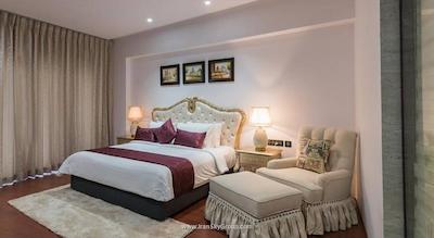 پارک رجیس گوا هتل