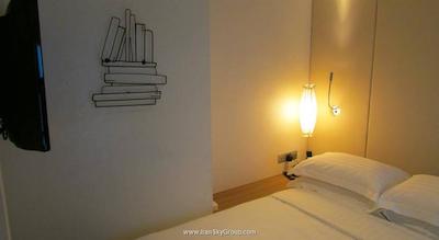 مرکور سنگاپور بوگیس