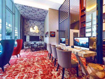 مرکور سنگاپور بوگیس