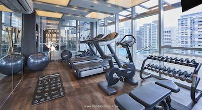 مرکور سنگاپور بوگیس