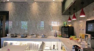 مرکور سنگاپور بوگیس