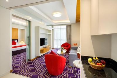 رویال کنتیننتال هتل