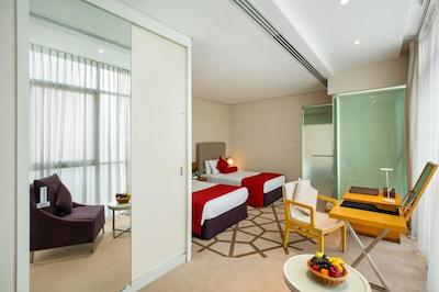 رویال کنتیننتال هتل