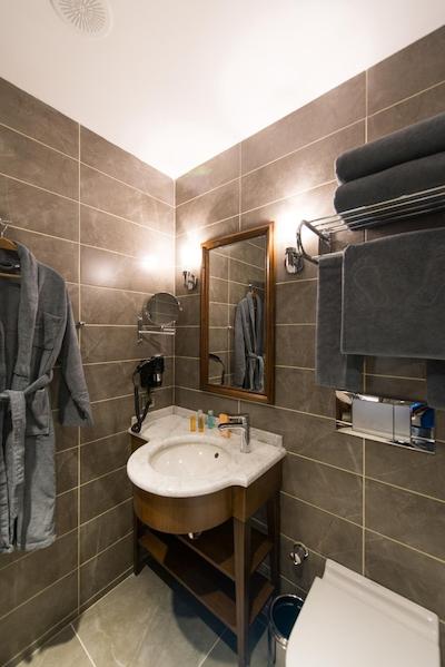 آدلمر هتل استانبول شیشلی