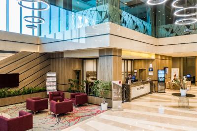 کلاریون هتل گلدن هورن