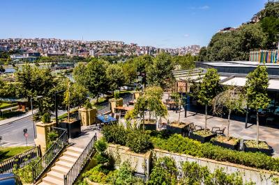 کلاریون هتل گلدن هورن