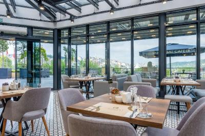 کلاریون هتل گلدن هورن