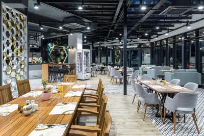 کلاریون هتل گلدن هورن