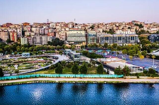 کلاریون هتل گلدن هورن