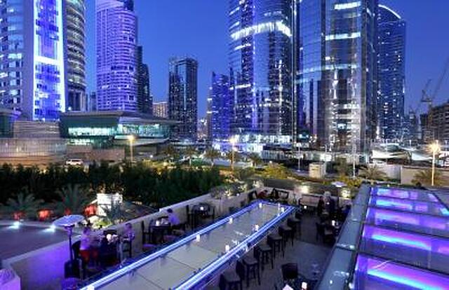 بونینگتون جمیرا لیک تاورز