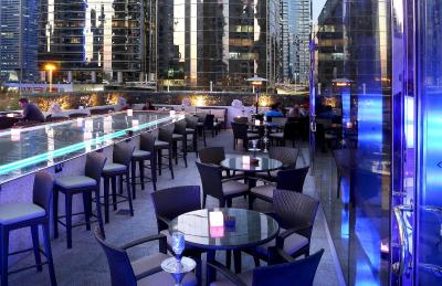 بونینگتون جمیرا لیک تاورز