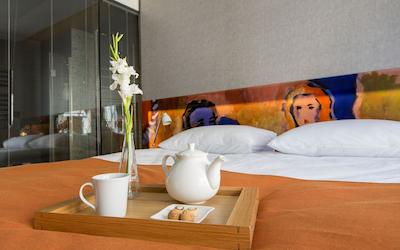 لمپا دیزاین هتل