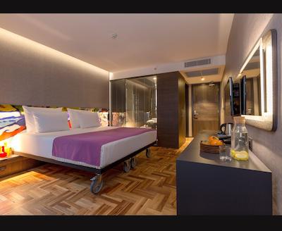 لمپا دیزاین هتل