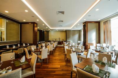 ددمان پارک بستناچی