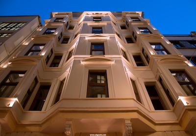 تکسیم لانژ هتل