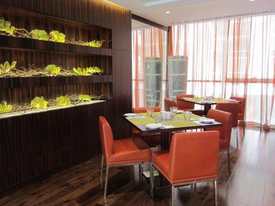 سنترو المنهل ابوظبی