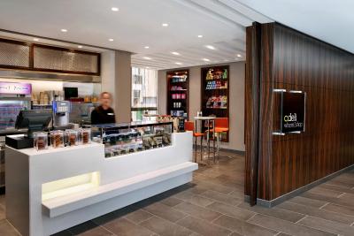 سنترو المنهل ابوظبی