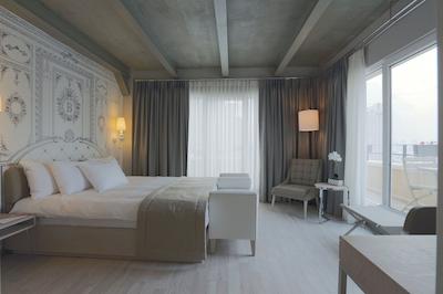 بالسامو سوئیت اوتل