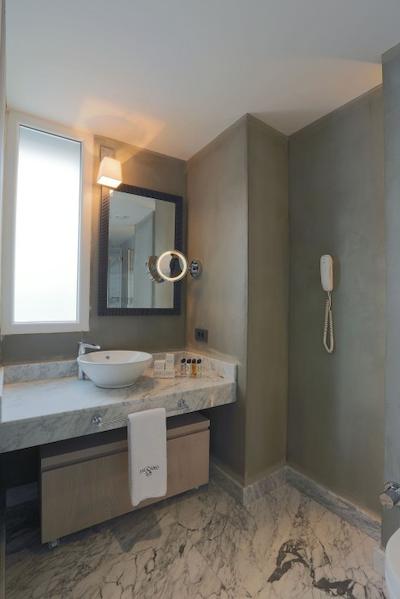 بالسامو سوئیت اوتل