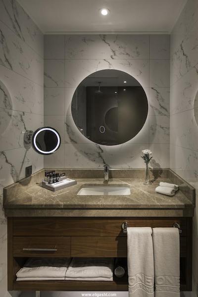 لیونل هتل استانبول