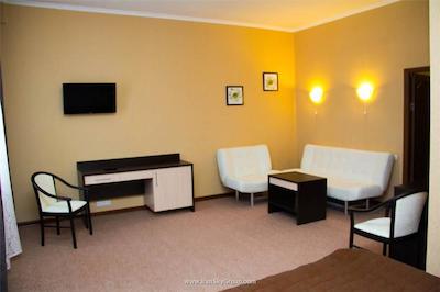 هتل کمپلکس یویوت