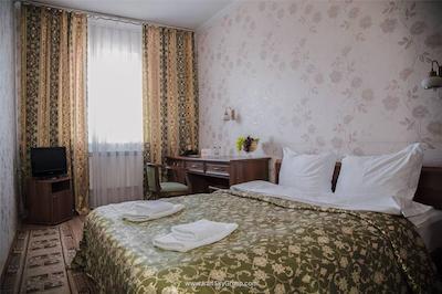 هتل کمپلکس یویوت