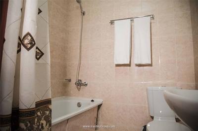 هتل کمپلکس یویوت