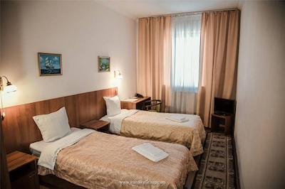 هتل کمپلکس یویوت