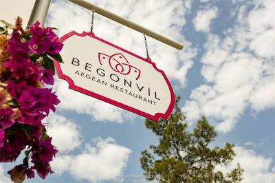 تایتانیک دلوکس بدروم