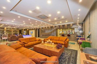 گرند پالاس هتل