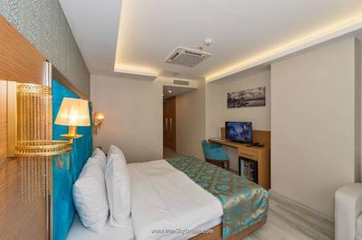 گرند پالاس هتل