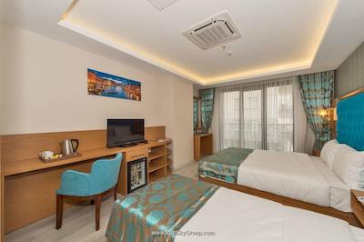 گرند پالاس هتل