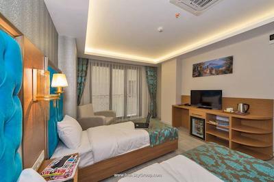 گرند پالاس هتل