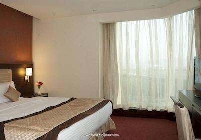 هتل پارسیان کرمانشاه