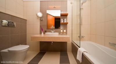 سیتی سیزن الحمرا ابوظبی