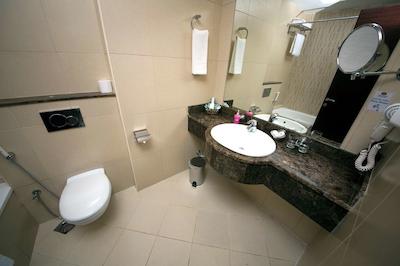 نیف ویو هتل