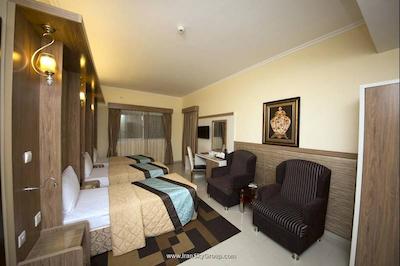 نیف ویو هتل