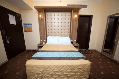 نیف ویو هتل