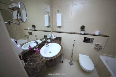 نیف ویو هتل