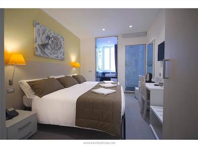 تروی پلس هتل